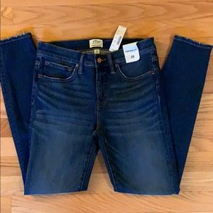 NWT J.Crew Toothpick Skinny Jeans Size 28